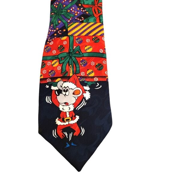 Christmas Tie Mice Wrapping Presents 60" Red Black Green Novelty by Surrey - Picture 1 of 6